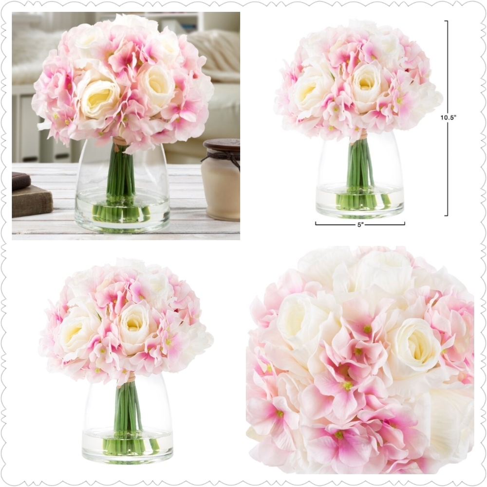 ❌SOLD OUT❌Hydrangea & Rose Floral Arrangement in Glass Vase